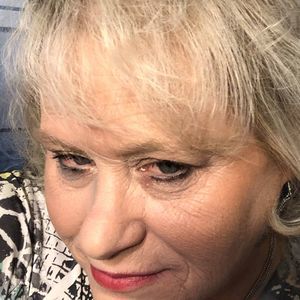 Meet your Posher, Peggy